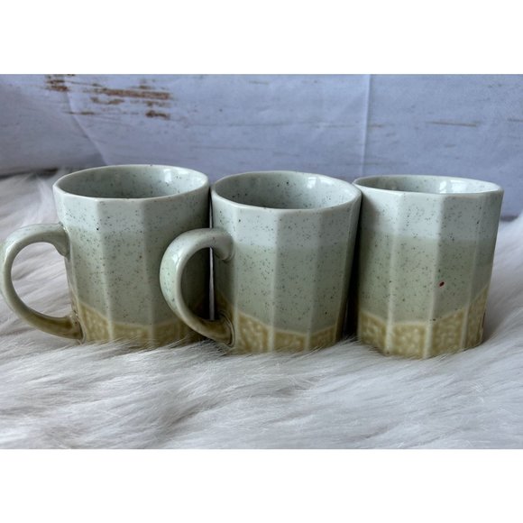 Set of 3 Vintage Japanese Stonewear Mugs, Earth tones with orange designs. - Picture 3 of 6